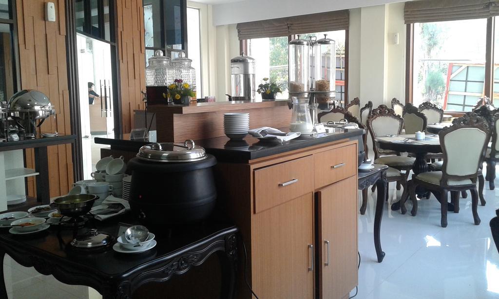 Hotel Safira מגלאנג מראה חיצוני תמונה